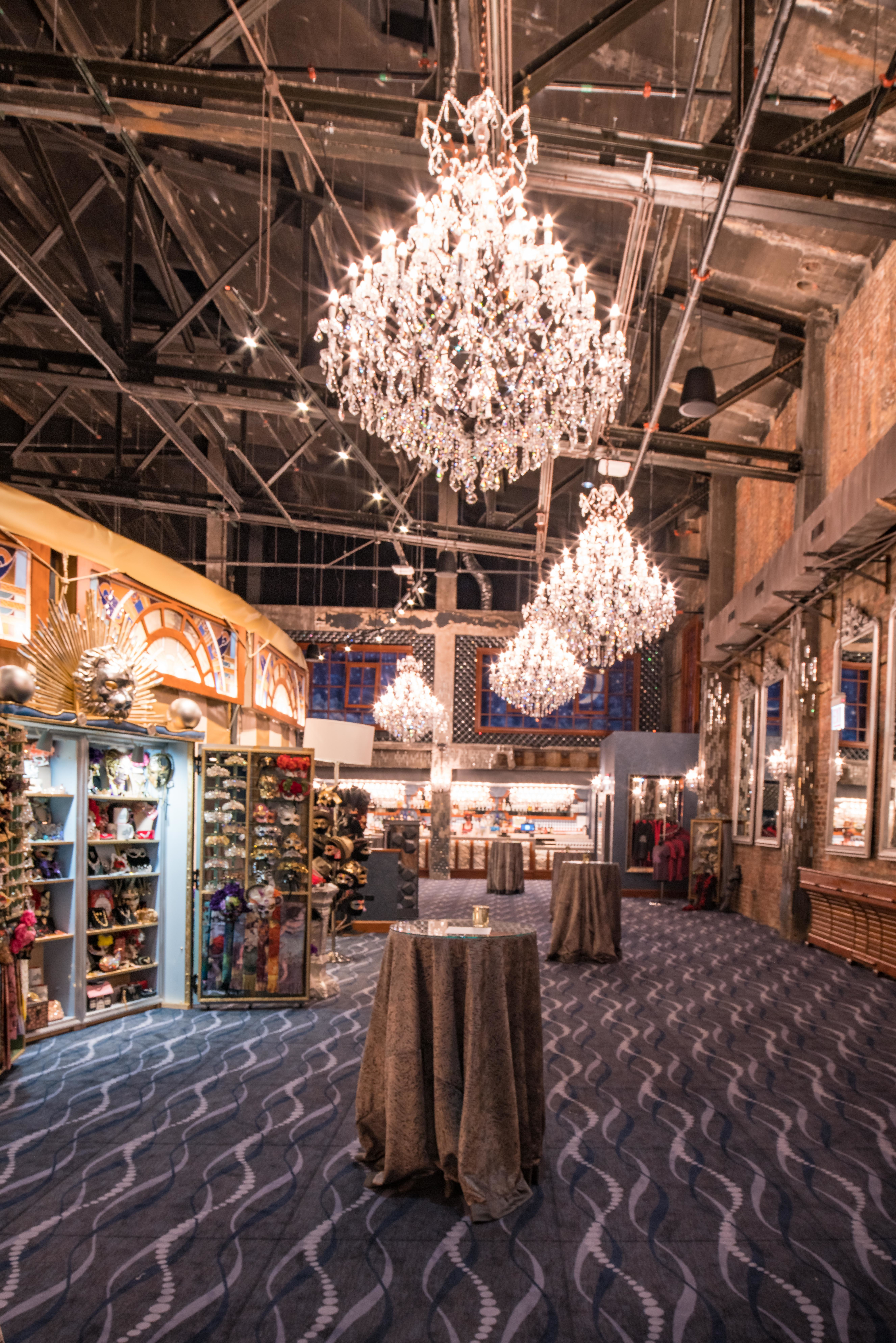 Teatro ZinZanni lobby